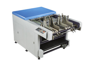 Volledig automatisch eenvoudig te bedienen Fabriek directe verkoop aanpasbare grijze plaat papier Jam Slotting Machine 30 M/Min