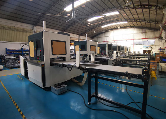 De verpakking van Vakje Plaatsend Machinedocument H2101mm die Vakje het Kleven Machine lijmen