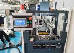 De slimme Schoenschoonheidsmiddelen kleedt de Doos van de Machtsbank Stijve Volledige Automatisch van de Verpakkingsmachine