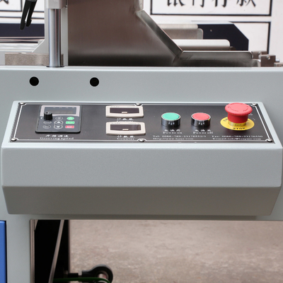 Automatische V-groefmachine - de ultieme oplossing voor efficiënte kartonnen groef in de vervaardiging van stijve dozen.