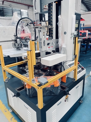 Elektrische Gedreven Automatische Stijve Kartondoos die Machine 22Pcs/Min vormen