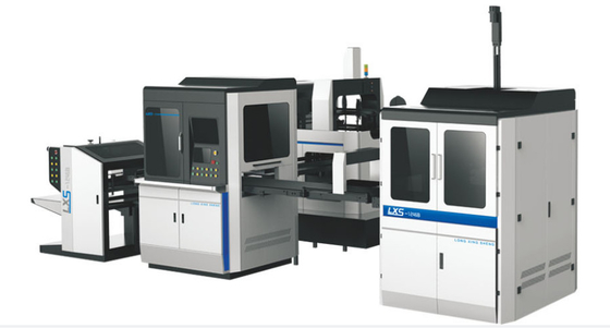 Automatische machine voor het maken van rigide dozen