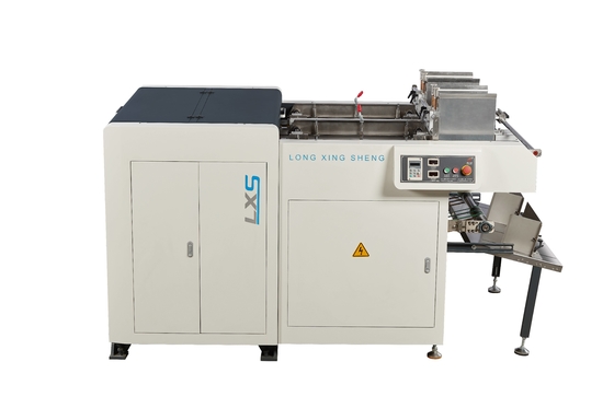 Machine voor het grooven van kartonpapier voor cosmetische en voedseldozen