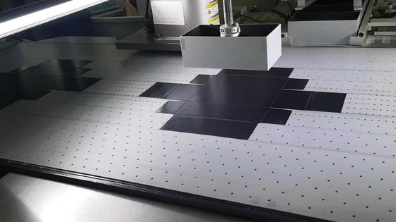De Plaatsende Machine van de boekdekking voor het Geval van de Boekdekking het Maken en het Stijve Vakje Document Lijmen