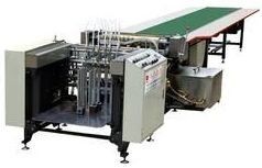 Automatische voedingsmachine voor het voeden van papier, lijmmachine voor het maken van stijve dozen