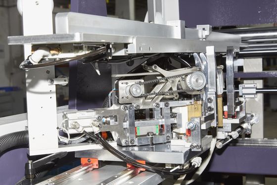 Automatische stijve doos die machine voor doos maakt die en machine verpakt vormt
