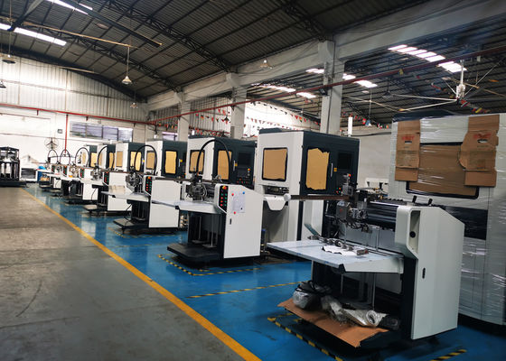 Multifunctionele Boekdekking die Machine 35pcs/Min Hard Cover Maker Machine maken