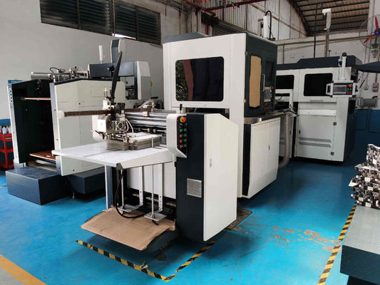 De stijve Doos die van de Giftcake Machine L120XW110mm met Dubbel Doos Verpakkend Systeem maken