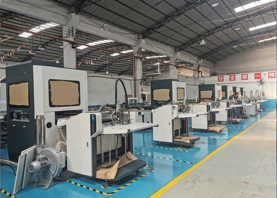 De verpakking van Vakje Plaatsend Machinedocument H2101mm die Vakje het Kleven Machine lijmen
