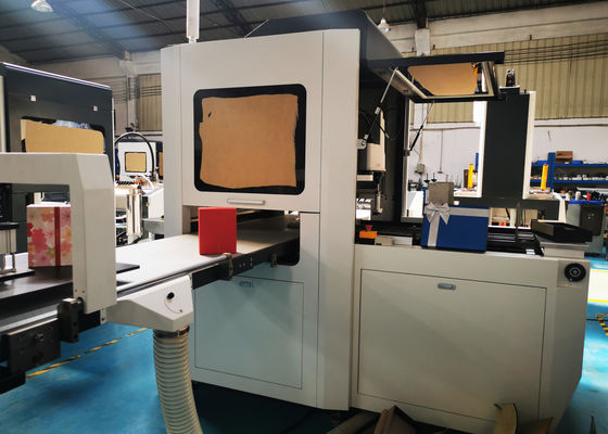 Plaatsende Parfumdoos die de Doos lijmt die van de Machinegift Machine met Snelheid 1400pcs per Uur maakt