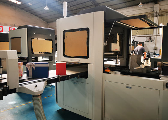 Stijf Shoebox-Document die Machine Plaatsende Machine voor Stijve Vakje Productie lijmen