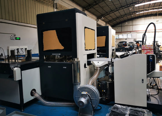 LS 450 S. Box Positioning Machine die wordt gebruikt om het Binnenvakje op het Document te kleven om Mobiel Telefoonvakje te maken.