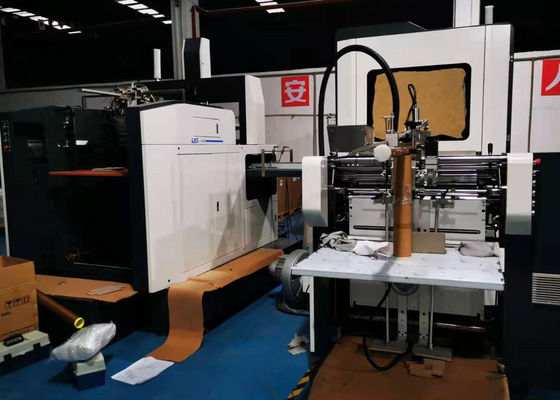 LS 450 S. Box Positioning Machine die wordt gebruikt om het Binnenvakje op het Document te kleven om Mobiel Telefoonvakje te maken.