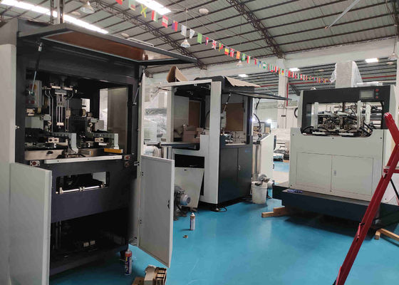 Automatische Golfkarton het Maken Machine 400mm Doosbreedte 25 PCs Min Speed