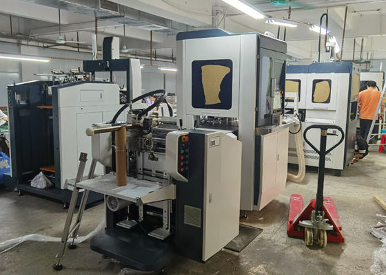 Automatische Golfkarton het Maken Machine 400mm Doosbreedte 25 PCs Min Speed