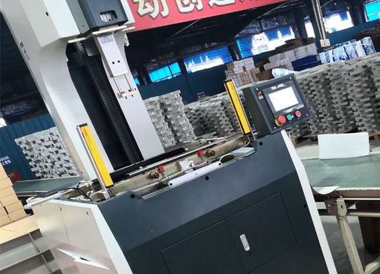 De commerciële Verpakkende Machine die van de Schoen Stijve Doos lengte 10mm 100mm vouwen