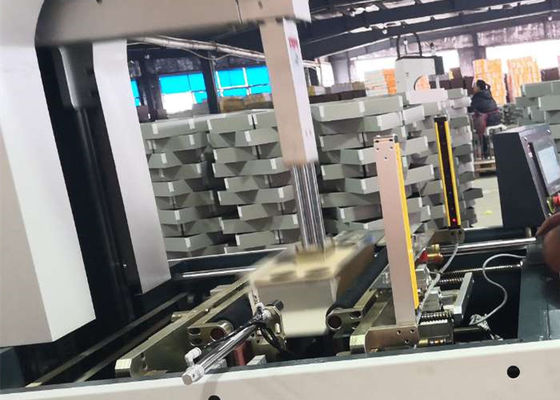De commerciële Verpakkende Machine die van de Schoen Stijve Doos lengte 10mm 100mm vouwen