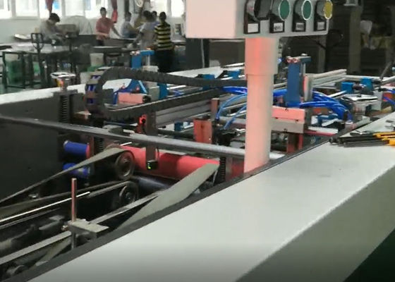 Vier Kanten Automatisch Geval die het Type van Machineboek Moeilijk om Wijnvakje maken het Maken van Machine te behandelen