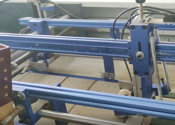 Vier Kanten Automatisch Geval die het Type van Machineboek Moeilijk om Wijnvakje maken het Maken van Machine te behandelen