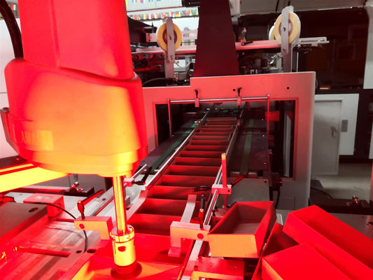 Automatische Plastic Band voor Dooshoek het Kleven Machine voor Stijve Doos en Speciale Vormdozen