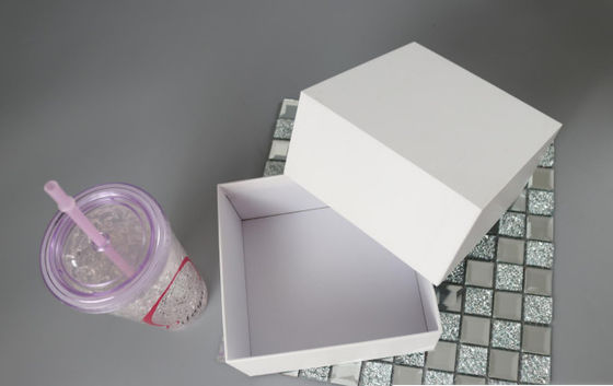 Hete de Smeltings Verpakkende Band 300m van de giftdoos Hoek die Kraftpapier-Band kleven
