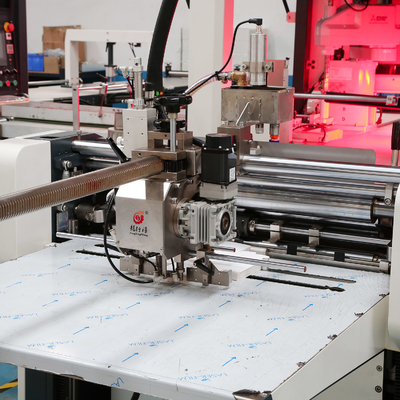 Semi-automatische lijmmachines voor boeken en cd's