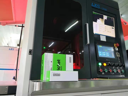 45pcs/min visuele Plaatsende Machine voor het Stijve Doos Maken